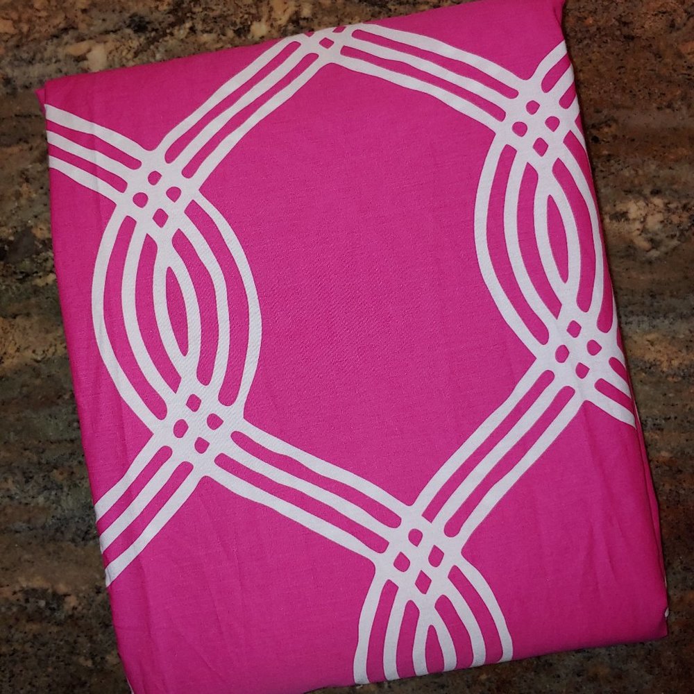 Pottery Barn Dorm Full/Queen Infinity Stripe Pink Reversible Duvet Cover 88x88"